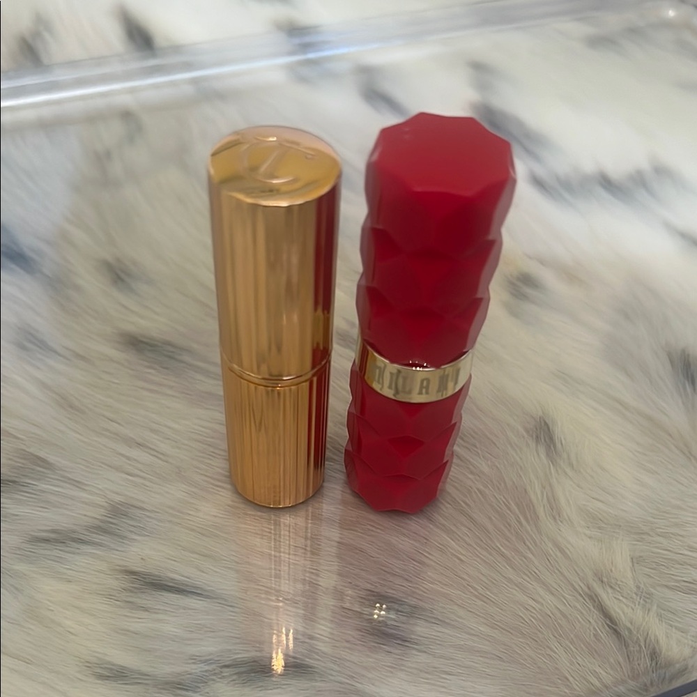 Charlotte Tilbury & Millani lipstick